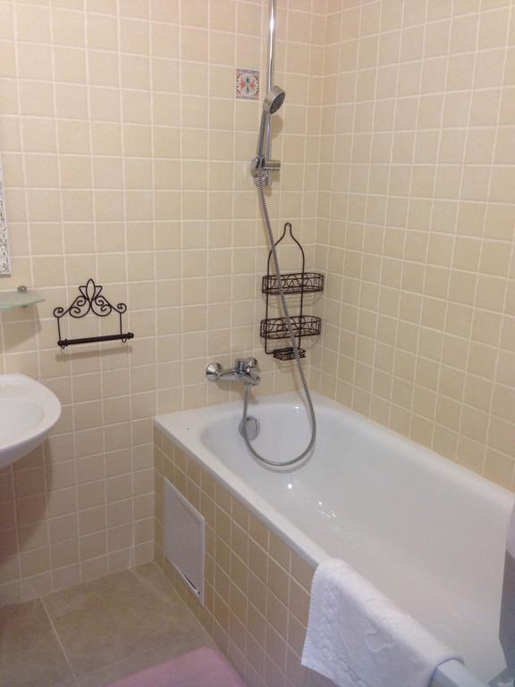 Gil Apartments, On Mynaiska 18 أوزهورود المظهر الخارجي الصورة